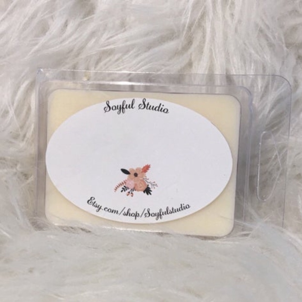 10 wax melts-pick your scents from list in photos!